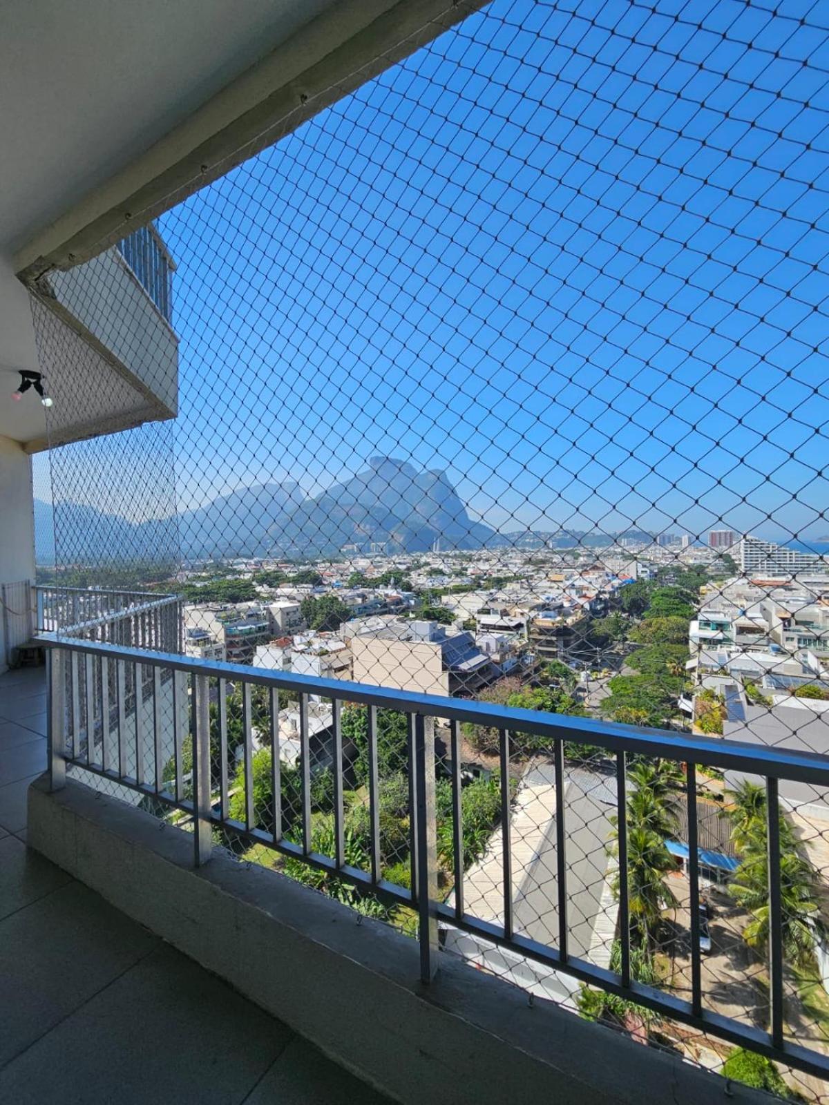 Apartamento Barra Palace Frente A *